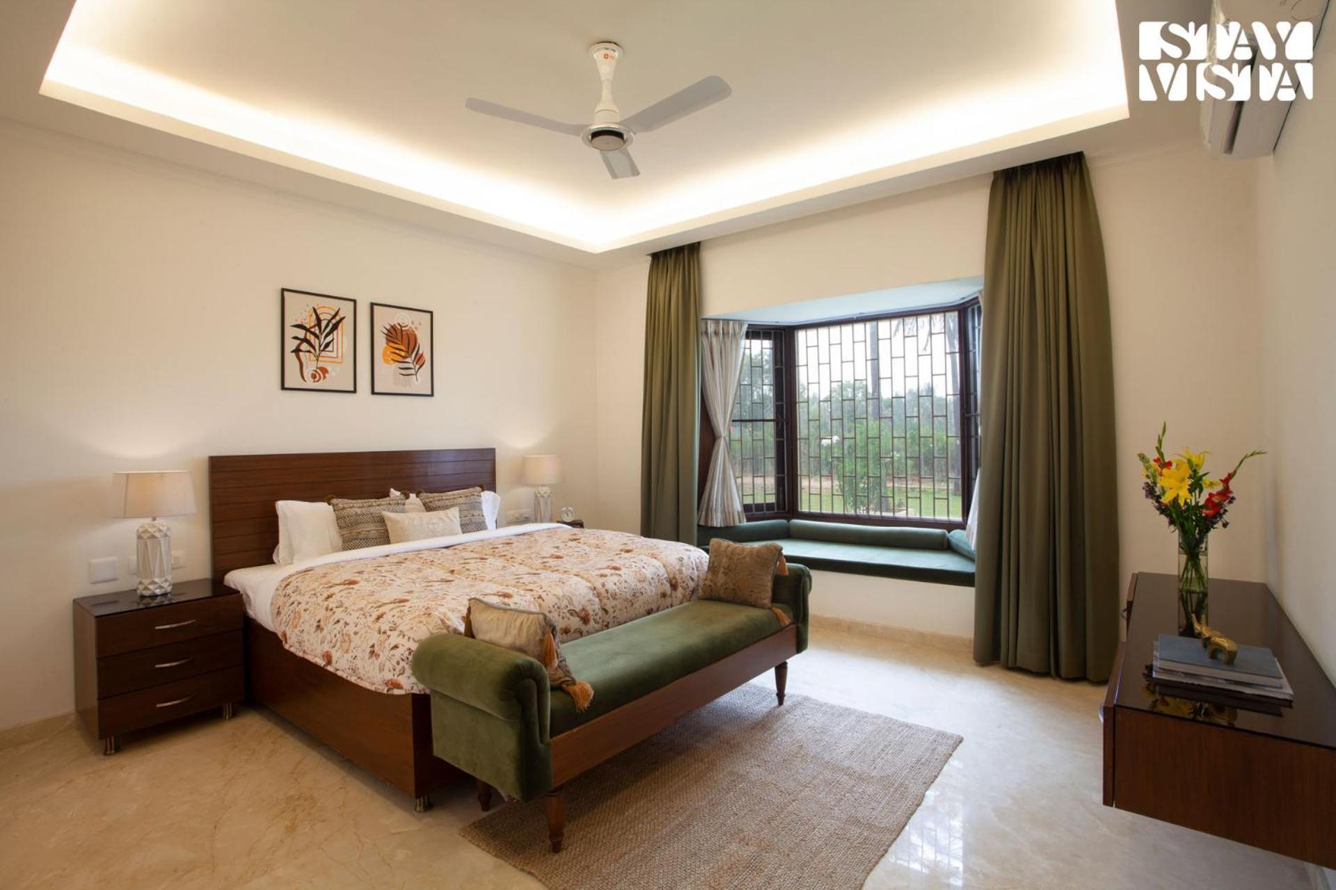 Stayvista At Silver Oak Farm - Breakfast Included Bangalore Esterno foto